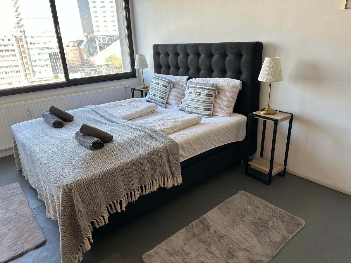 Apartment Am Schwedenplatz Wina Bagian luar foto