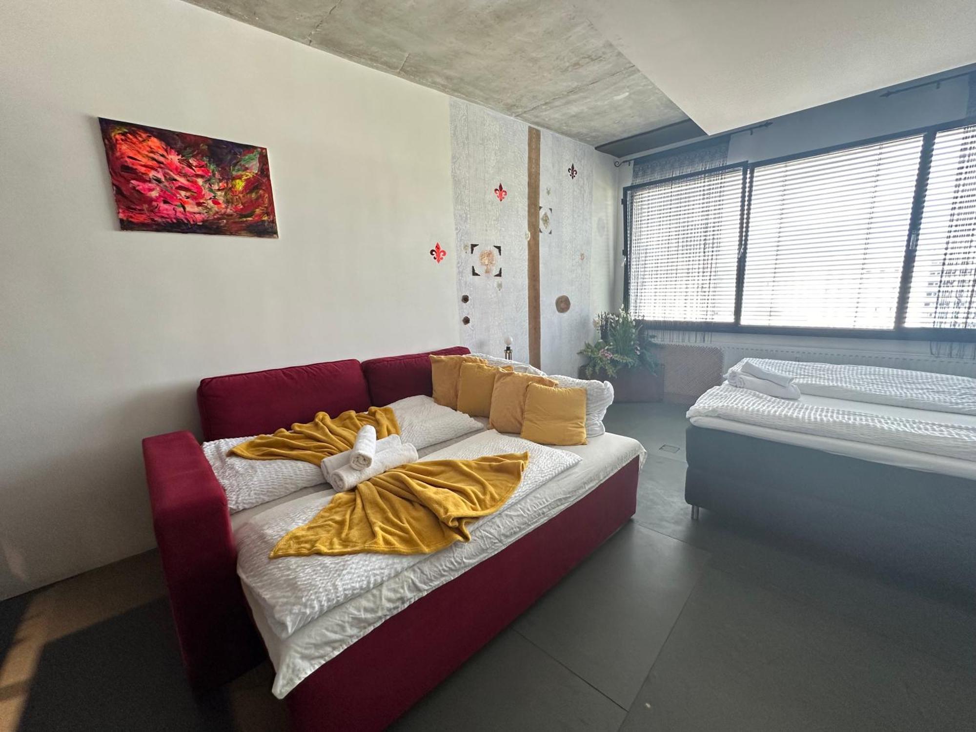 Apartment Am Schwedenplatz Wina Bagian luar foto